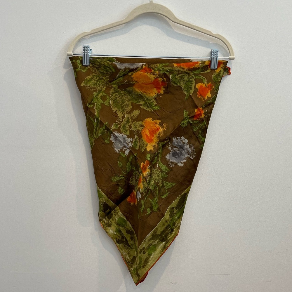 VINTAGE floral scarf